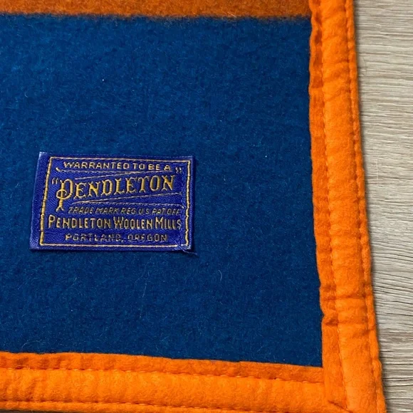 NIKE Vintage Blue Orange Authentic Pendleton Rare Blanket in Box - Picture 3 of 15